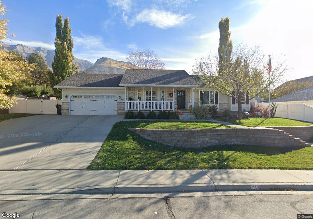 229 S 1210 E, Pleasant Grove, UT 84062 - photo 1