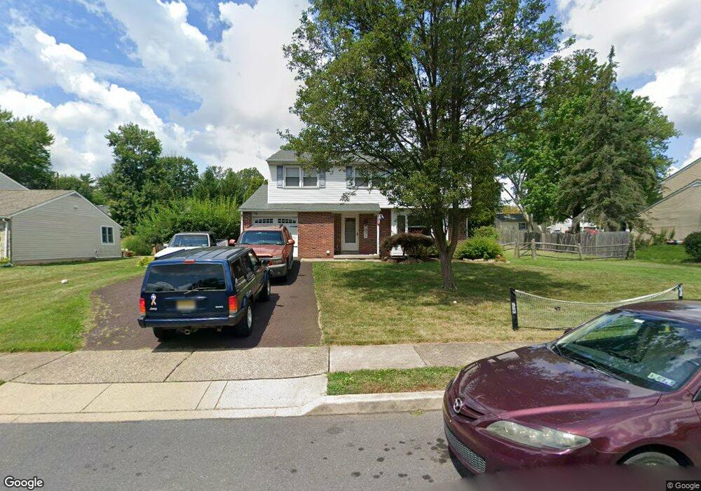 568 Valley Brook Dr, Lansdale, PA 19446 - photo 1