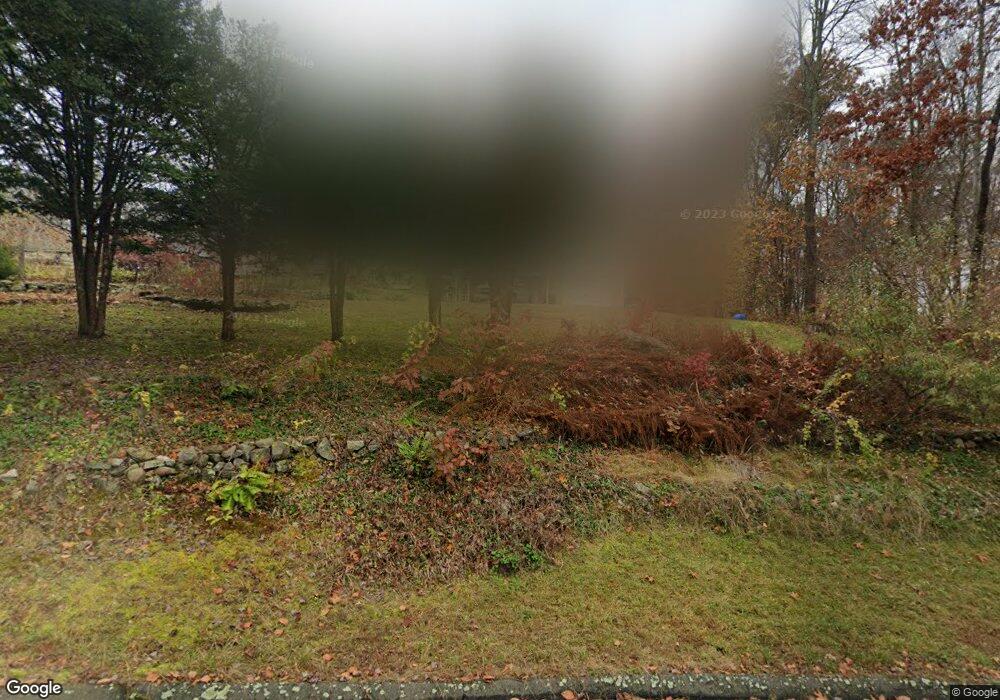 6 Hillcrest Dr, Newtown, CT 06470 - photo 1