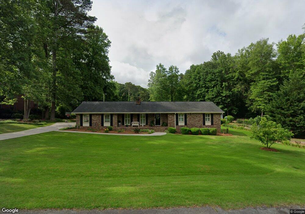 175 Colonial Dr, Carrollton, GA 30117 - photo 1