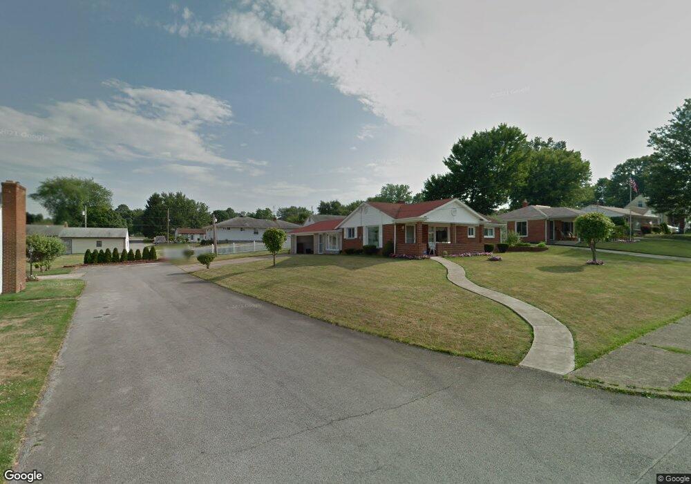 496 W Wilson St, Struthers, OH 44471 - photo 1