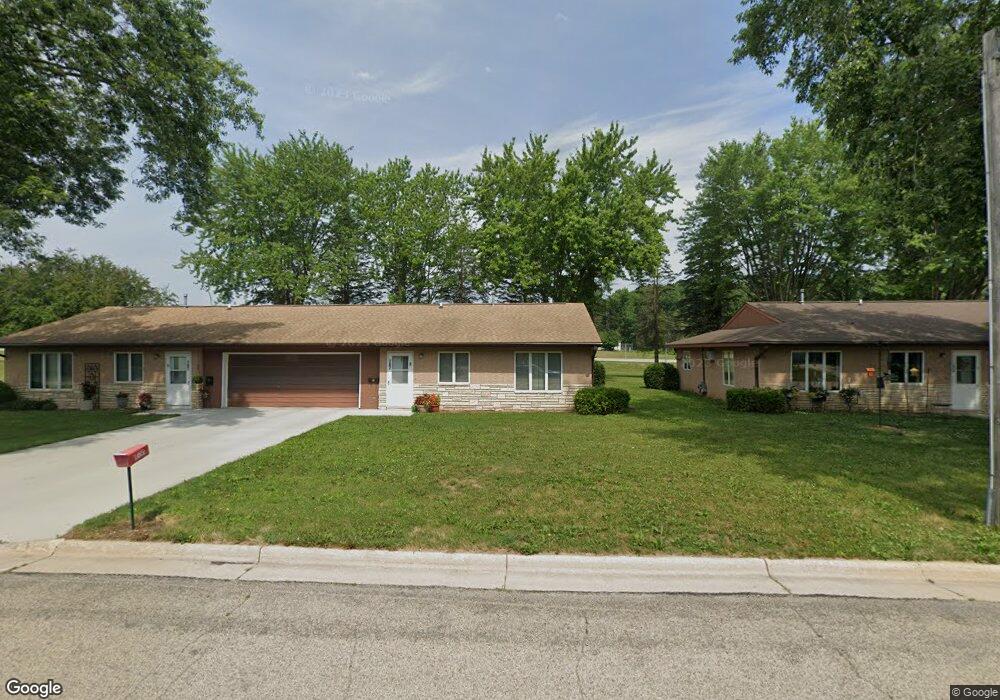 801 N Sprague St, Caledonia, MN 55921 - photo 1