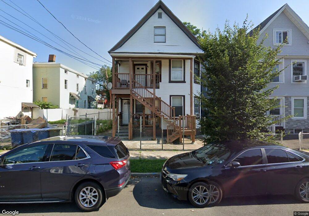 671 Shelton St, Bridgeport, CT 06608 - photo 1