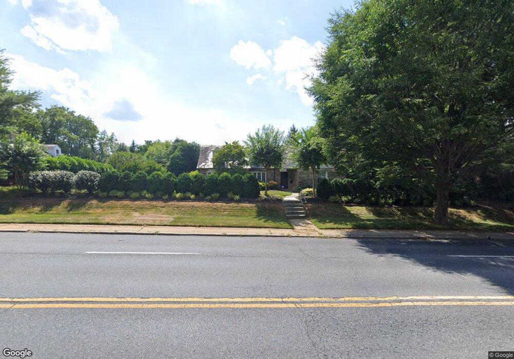 5702 N Charles St, Baltimore, MD 21210 - photo 1