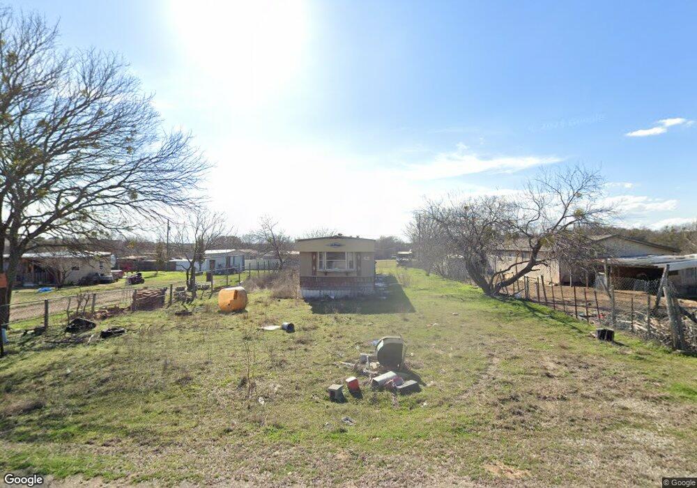 121 Virginia Dr, Granbury, TX 76049 - photo 1
