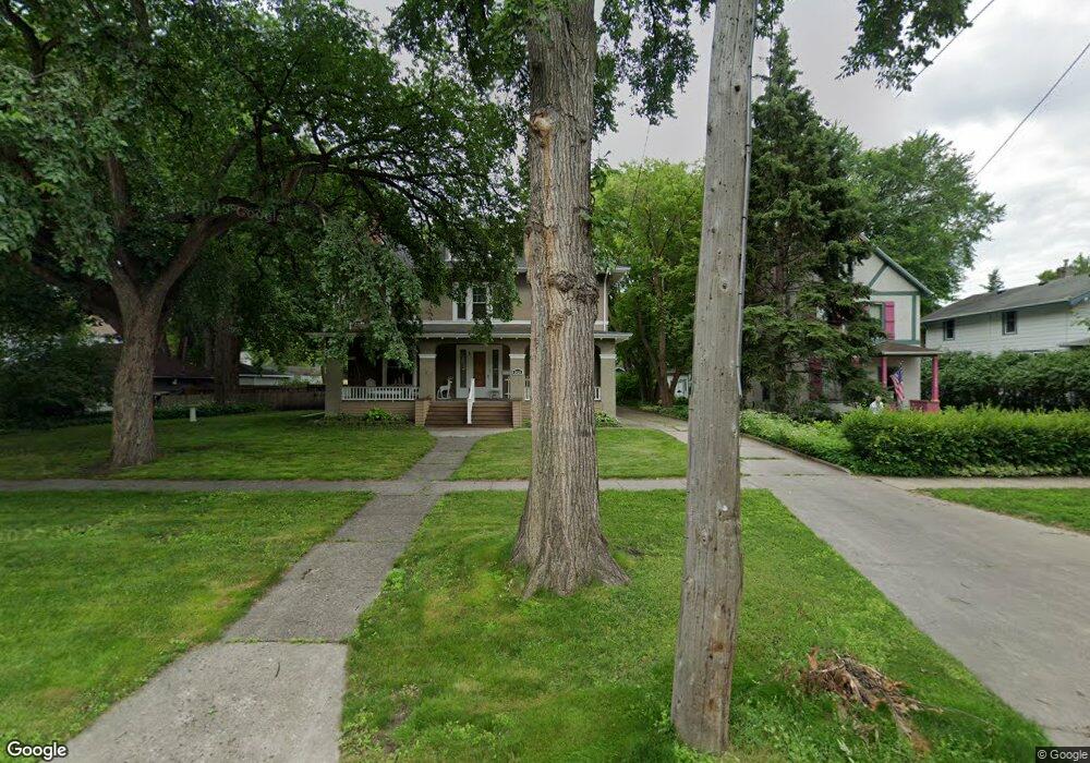 1418 3rd Ave S, Fargo, ND 58103 - photo 1