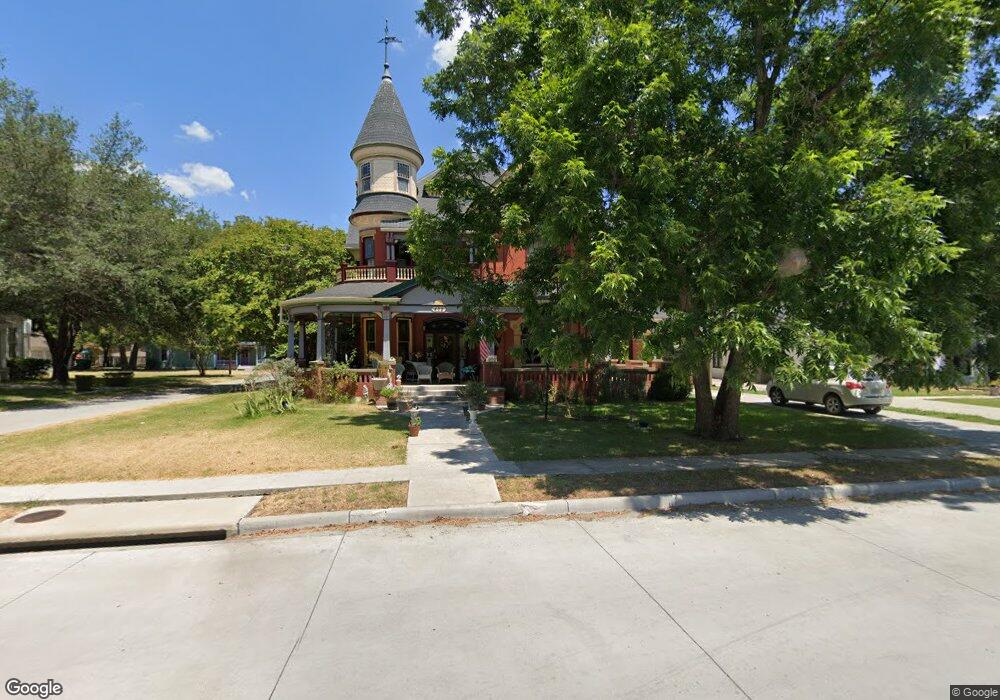 402 S Denton St, Gainesville, TX 76240 - photo 1