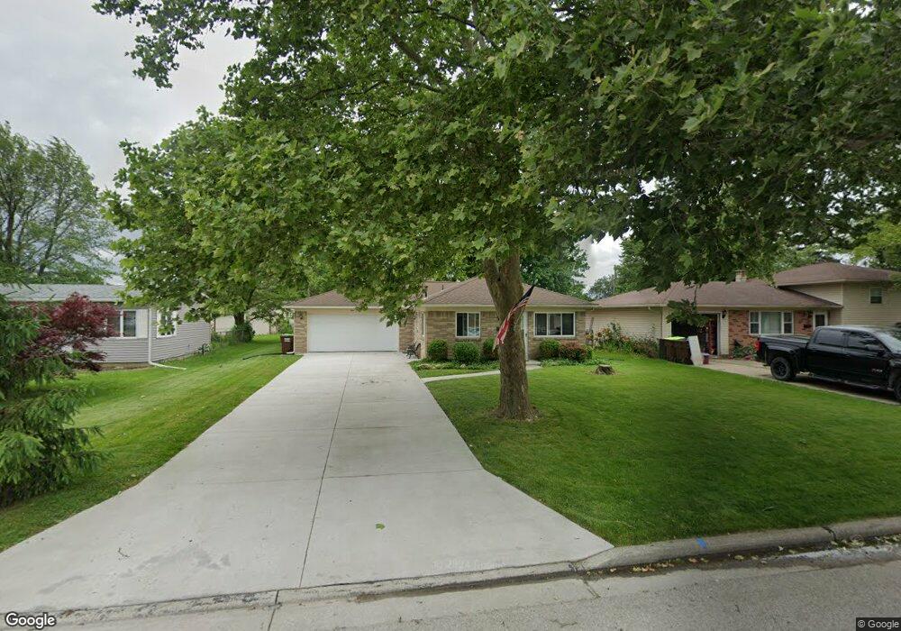 1011 W College Ave, Woodville, OH 43469 - photo 1