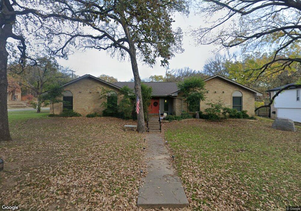 1201 Springwood Ct, Euless, TX 76040 - photo 1