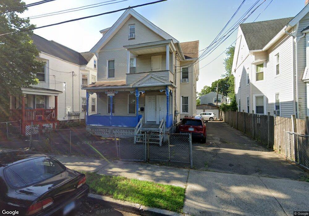 426 Shelton St, Bridgeport, CT 06608 - photo 1