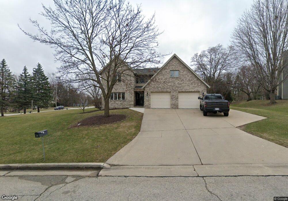 11409 W Janet Ct, Franklin, WI 53132 - photo 1