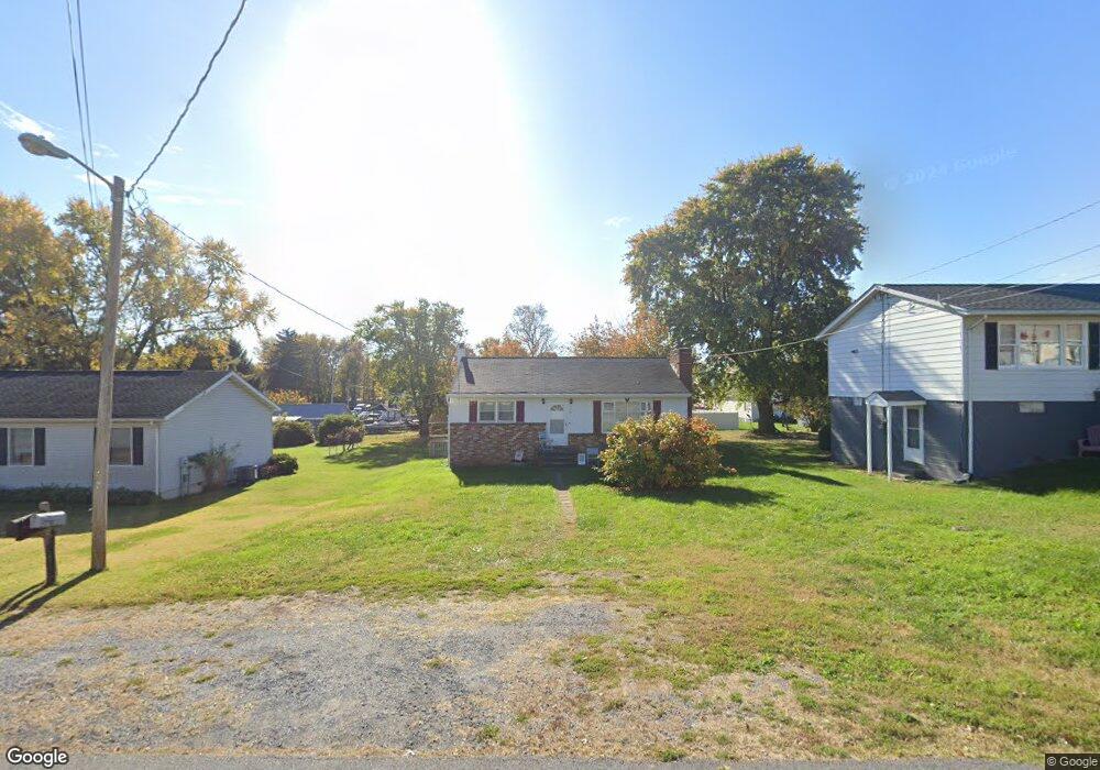 208 E 11th Ave, Ranson, WV 25438 - photo 1