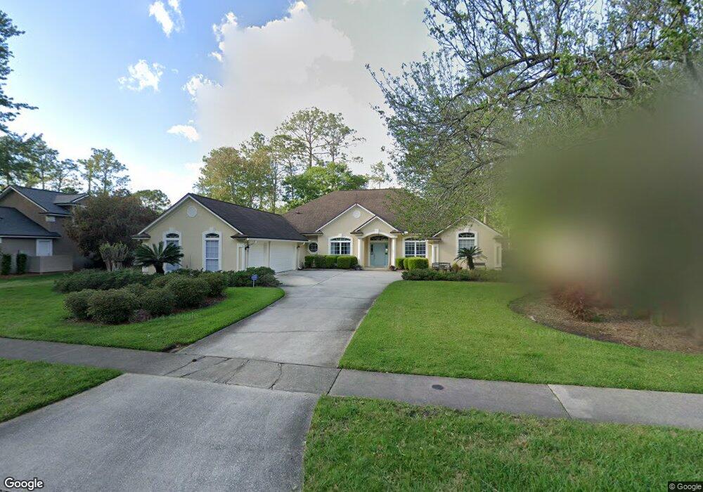 1844 Commodore Point Dr, Fleming Island, FL 32003 - photo 1
