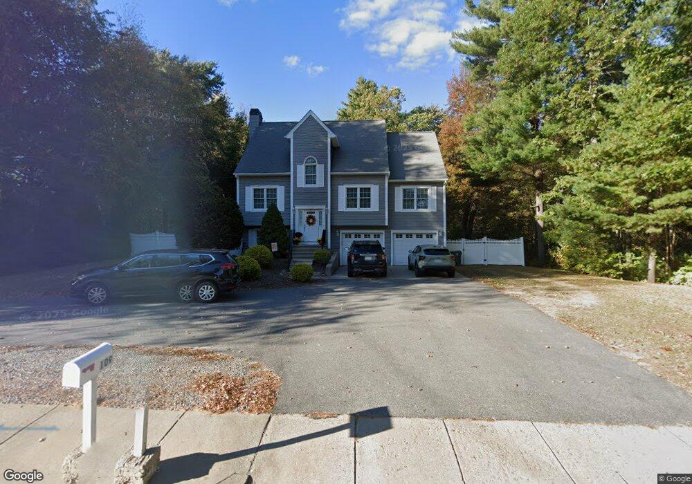 109 Smith Ave, Greenville, RI 02828 - photo 1