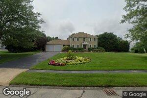 22 Twin Ponds Dr, South Dartmouth, MA 02748