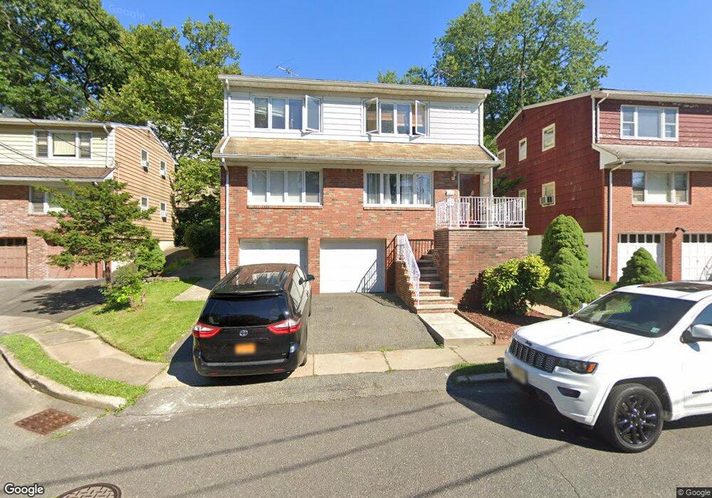 392 Bernard Place, Ridgefield, NJ 07657 - photo 1