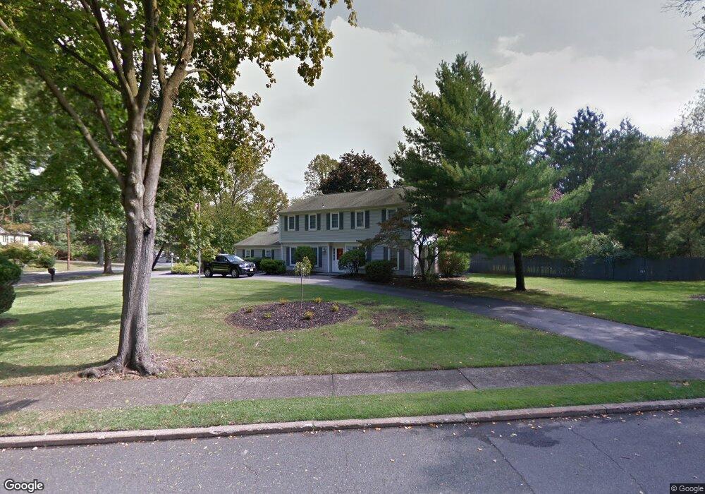 9 Arrowhead Rd, Old Tappan, NJ 07675 - photo 1