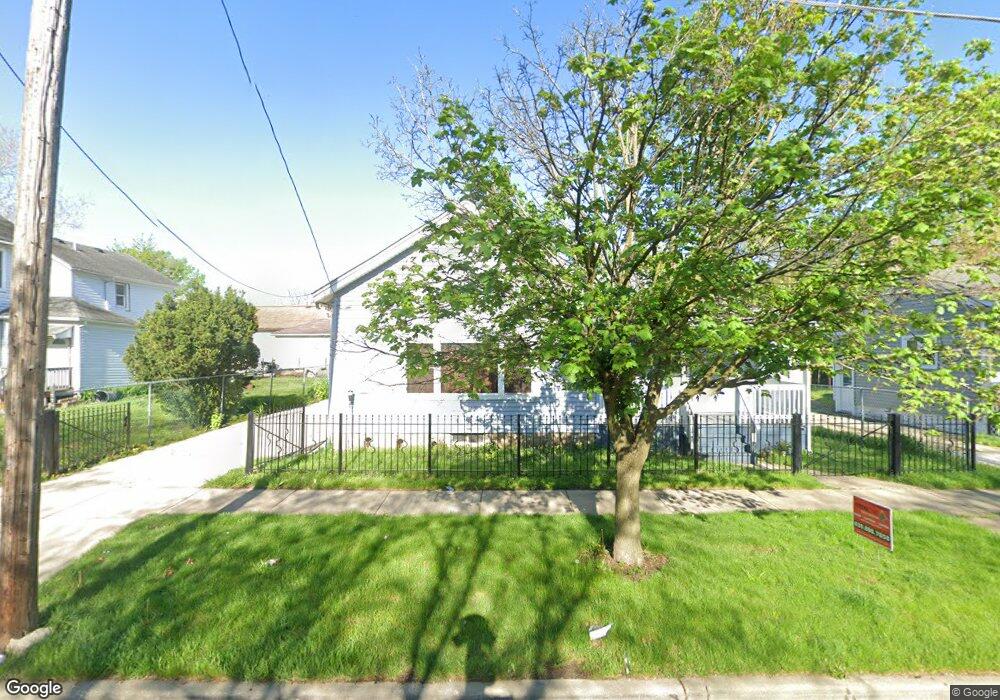 308 N Root St, Aurora, IL 60505 - photo 1