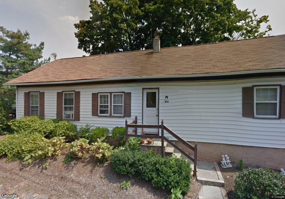 902 N Mill Rd, Kennett Square, PA 19348 - photo 1