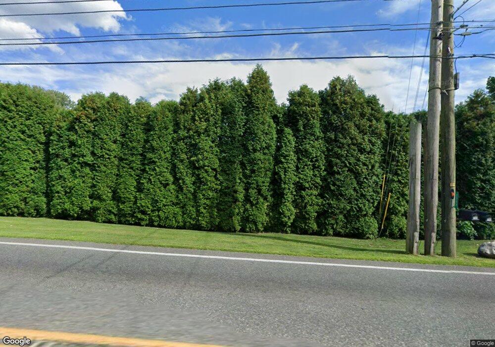 3069 Pricetown Rd, Temple, PA 19560 - photo 1