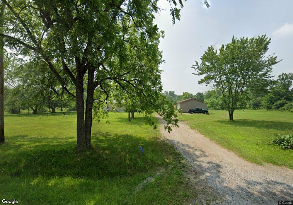 11406 E Richfield Rd, Davison, MI 48423 - photo 1