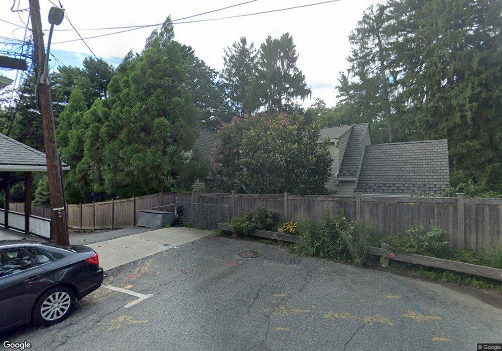 13 Matthiessen Park S, Irvington, NY 10533 - photo 1