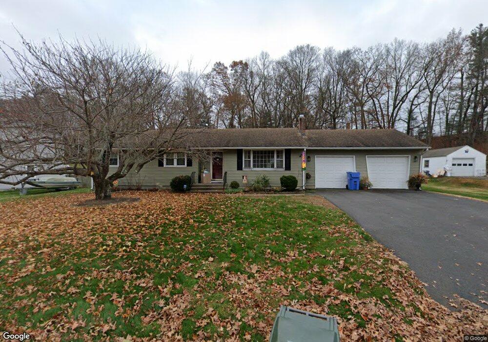 358 Lydall St, Manchester, CT 06042 - photo 1