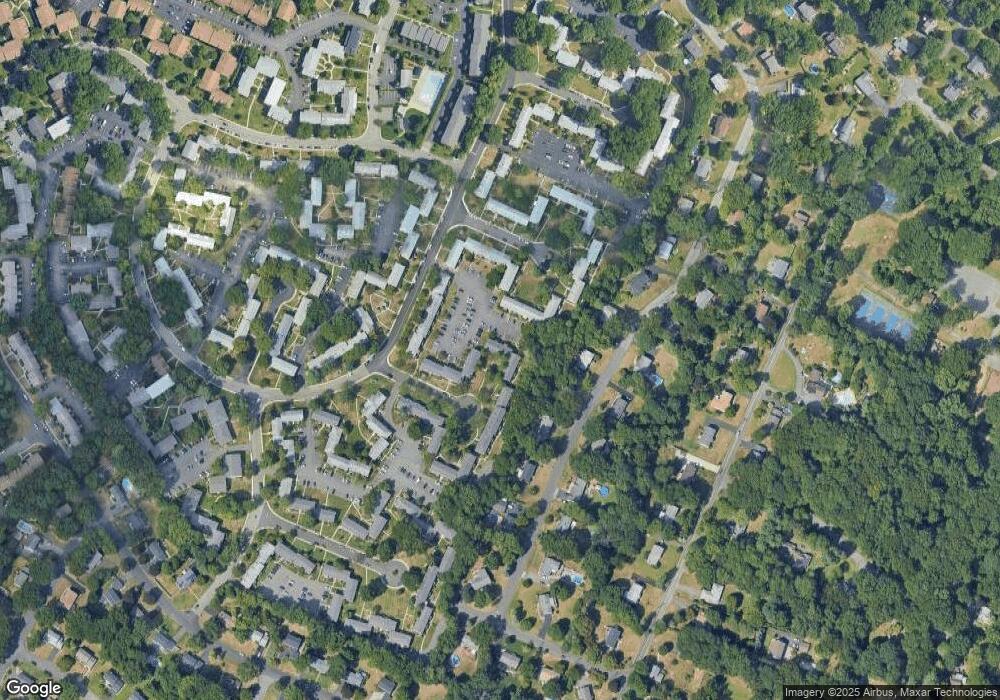 8 Danbury Ct unit 1402, Suffern, NY 10901 - photo 1