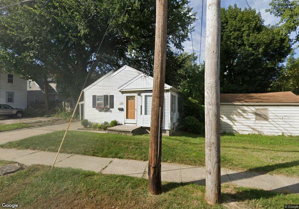 1808 W Oakland Ave, Lansing, MI 48915 - photo 1