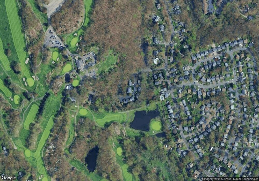 5 Twin Ledge Rd, Norwalk, CT 06854 - photo 1