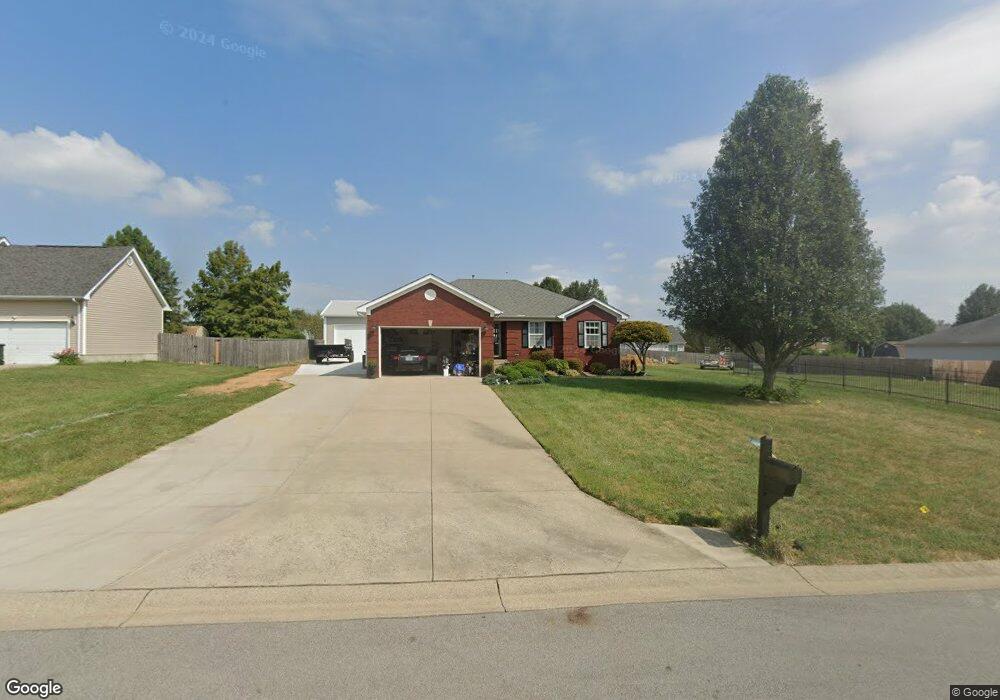 700 Helmwood Cir, Mount Washington, KY 40047 - photo 1
