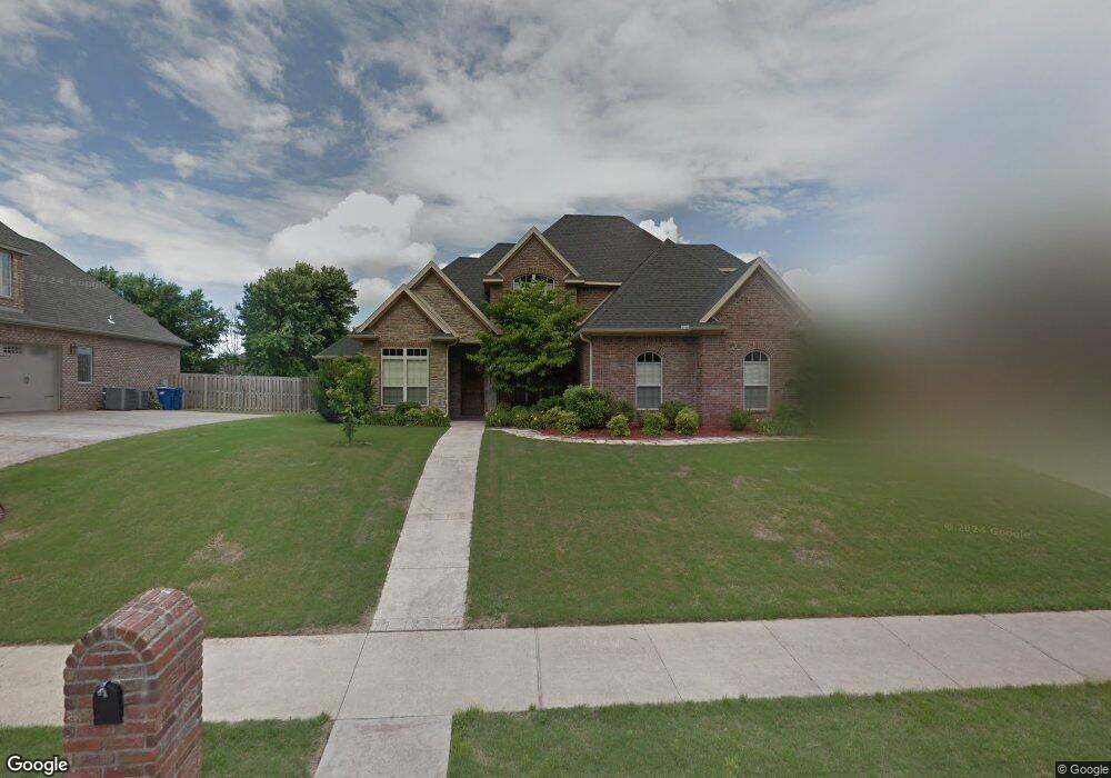 407 NW O St, Bentonville, AR 72712 - photo 1