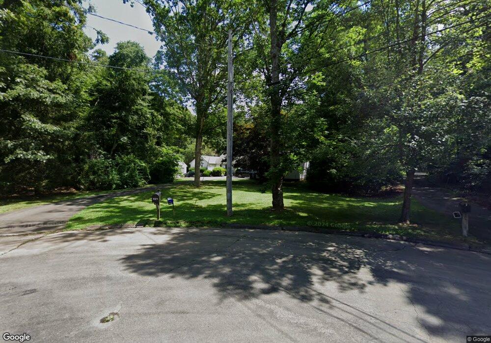 621 Northwood Dr, Guilford, CT 06437 - photo 1