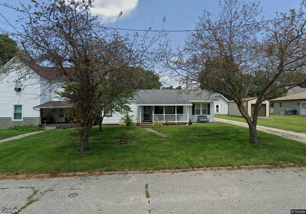 105 W 2nd St, Fowler, IN 47944 - photo 1