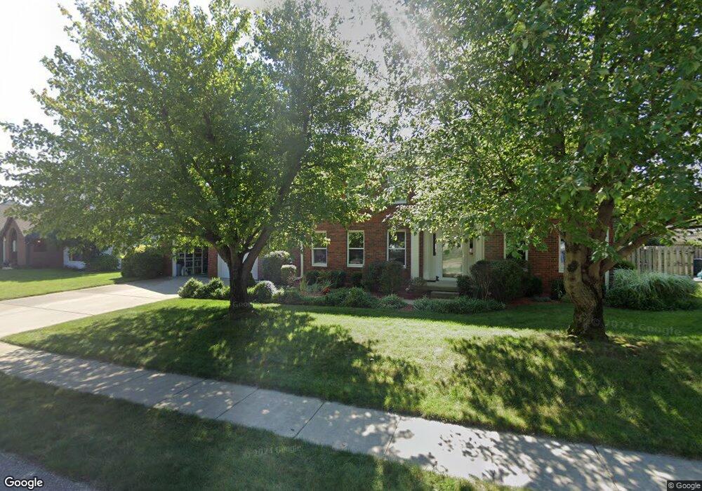 3821 Oriole Dr, Columbus, IN 47203 - photo 1