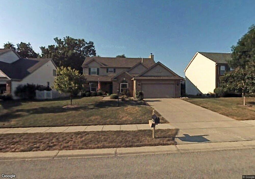 10496 Prairie Fox Dr, Fishers, IN 46037 - photo 1