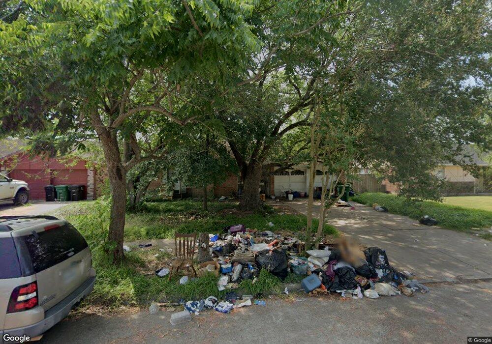 10410 Kirklane Dr, Houston, TX 77089 - photo 1