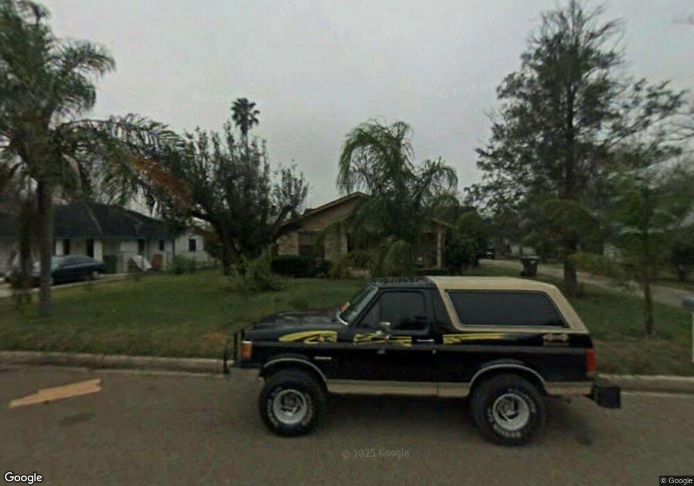 215 N 12th St, Donna, TX 78537 - photo 1