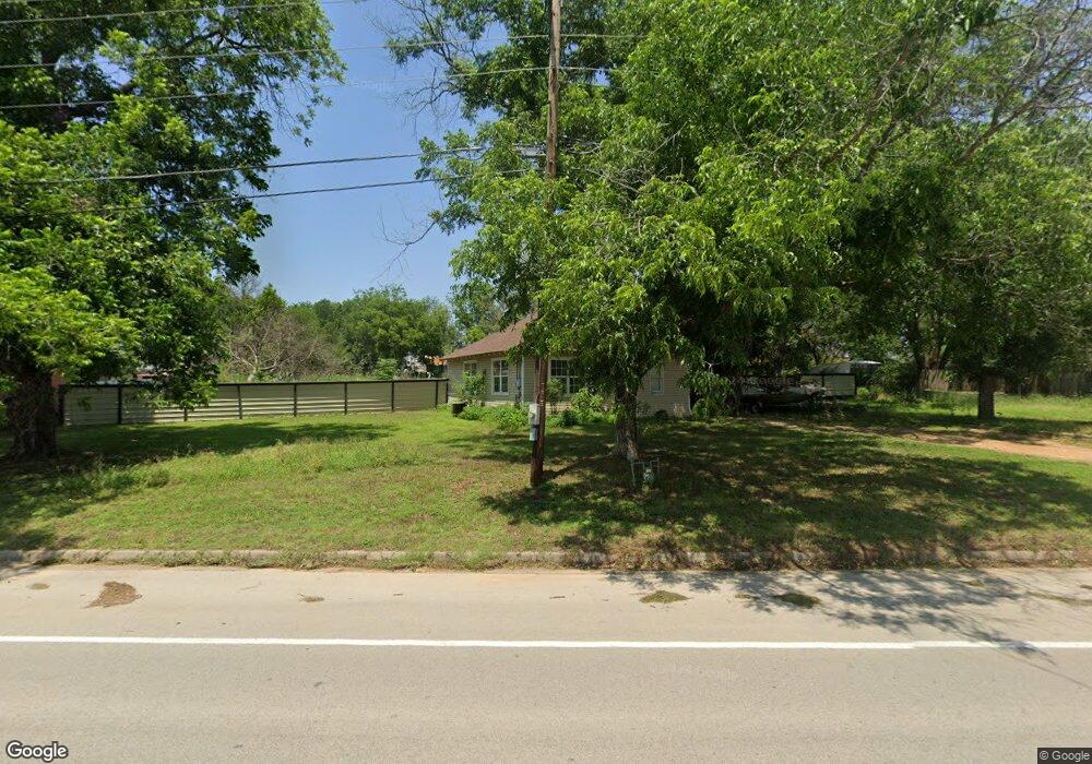1241 E Bankhead Dr, Weatherford, TX 76086 - photo 1