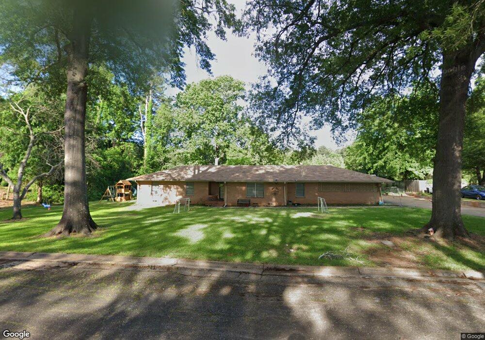 3201 Boettcher Dr, Kilgore, TX 75662 - photo 1