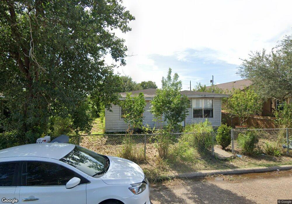 506 S 17th Dr, Donna, TX 78537 - photo 1