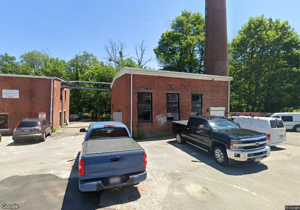 180 Central St unit 2, Saugus, MA 01906 - photo 1