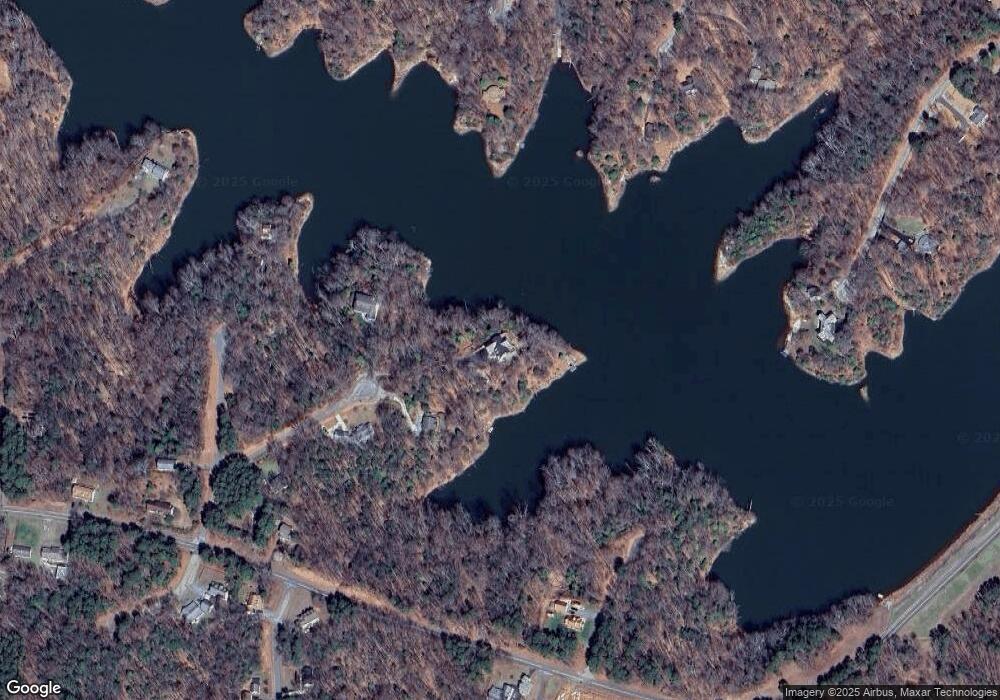 92 Colonial Dr, Montross, VA 22520 - photo 1