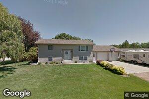 224 Oak St, Ipswich, SD 57451