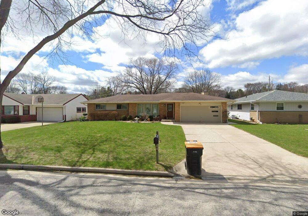 1025 N 121st St, Milwaukee, WI 53226 - photo 1