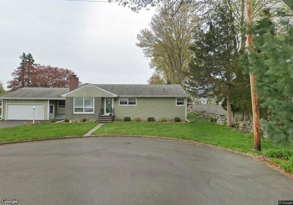 35 Paugassit Dr, Stratford, CT 06614 - photo 1