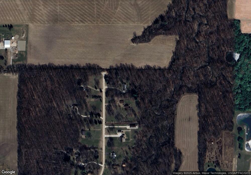 14470 Meadow Creek Ln, Lagrange, OH 44050 - photo 1