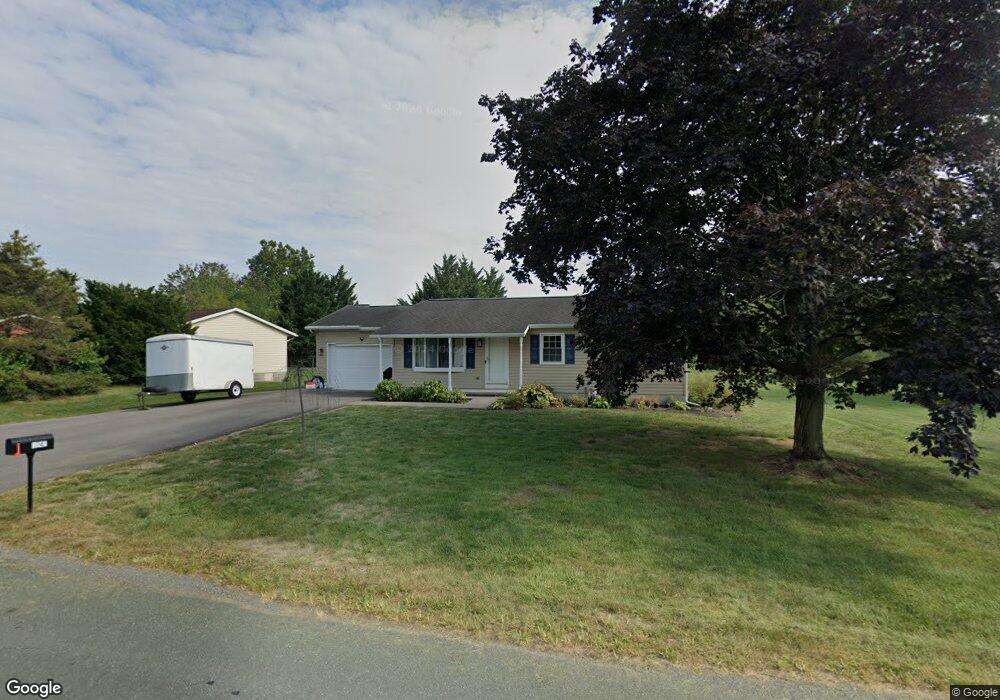 1548 Farm Ln, Greencastle, PA 17225 - photo 1