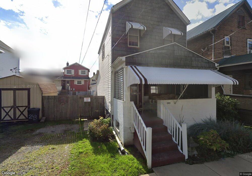 245 Quay St, East Vandergrift, PA 15629 - photo 1
