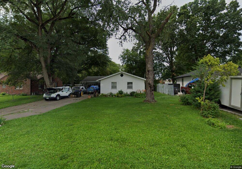 1828 Payton Ave, Des Moines, IA 50315 - photo 1